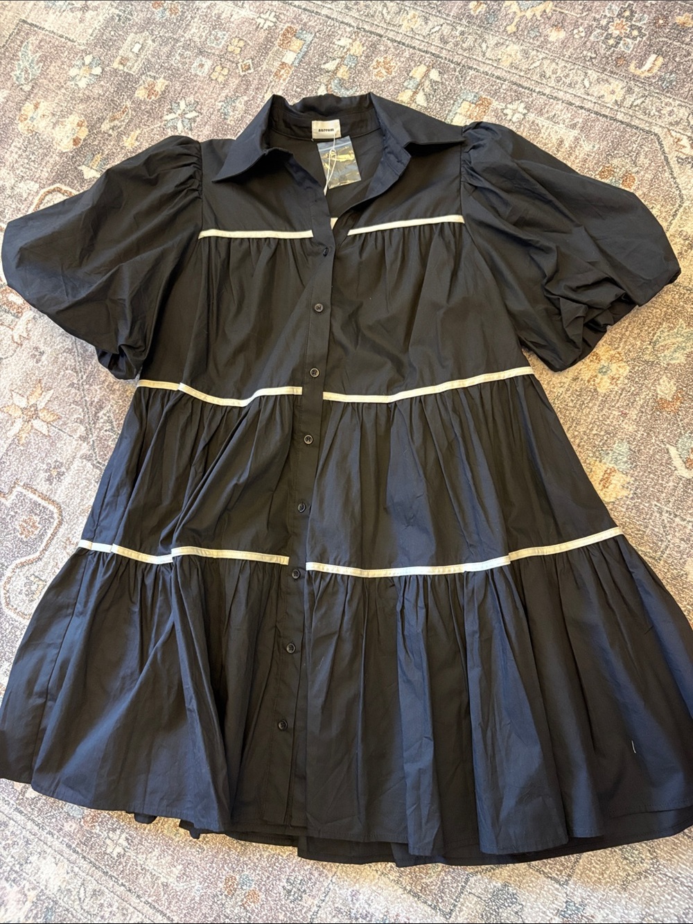Aureum Womens Black Tiered Button-Front Dress with White Trim
